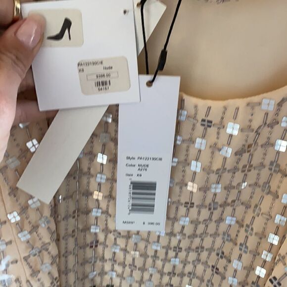 Parker sequins nude dress - Picture 4 of 8